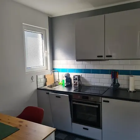 شقة Schoene 2 City, Netflix &prime كريفيلد